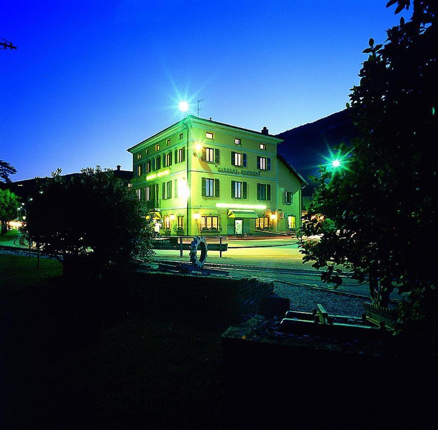 Albergo Ristorante Svizzero Capolago Ngoại thất bức ảnh